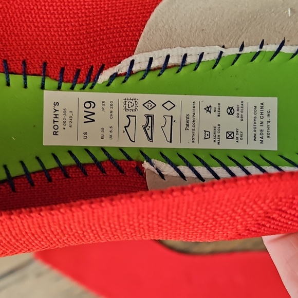 Red Pointed Toe Rothy's Size 9 - Picture 5 of 8